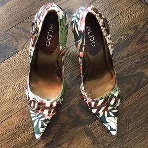 Aldo Size 39 Heels - Fabric/Cow Hair